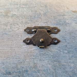 Vintage Metal Furniture Hardware Decorative Embelleshments: Scallop delicate Vintage jewelry Box Latch / catch 30mm x 19mm