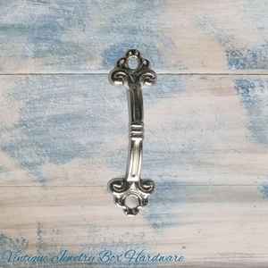 Itsy Antique Silver Delicate jewelry vintage Handle 48mm long