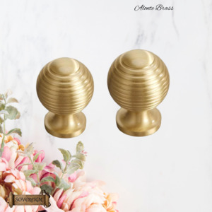 "Alonte" Sovereign beehive Brushed Brass cabinet/Drawer Knob-2 Sizes