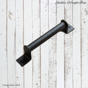 Cast Iron Handles Knobs For Furniture And Doors And Windows: Stables D-handle 600mm Black Tube iron handle
