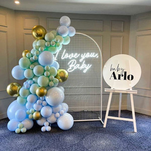 Arch mesh with balloons Package just joy events