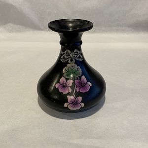 Shelley Black Violette Vase