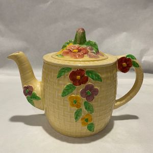 Pottery Glass: Wade Heath Art Deco Basketweave and Embossed Flowers Teapot