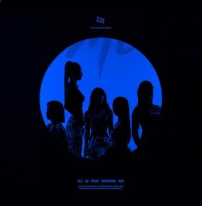 Itzy: [PRE-OWNED] ITZY - IT'z ME