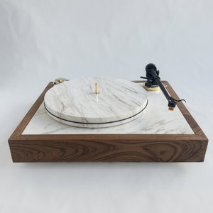 Products: Handcrafted Turntable - Made in Aotearoa - KAHURANGI STUDIOS