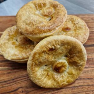 Pies Frozen: Beef Mince  - Frozen Pie