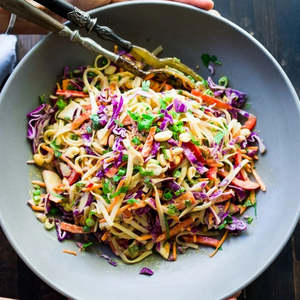 South Island Delvery 5 December 2025: Thai chicken peanut noodle salad 05.12.25 SI