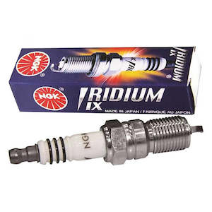 Ngk: LMAR8AI-10 Iridium Spark Plug NGK (LMAR8AI10)