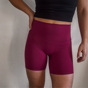 Shorts: Run Shorts - Magenta