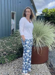 Womens: Nikau Palm Smocked Pants