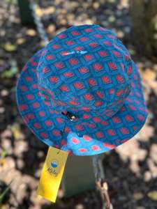 Accessories: Pōhutukawa Bucket Hat