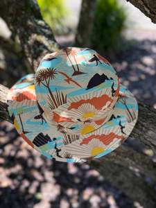 Accessories: Bay of Islands Bucket Hat