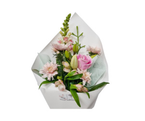 Petite Bouquet Pastels - Kamo Village Florist