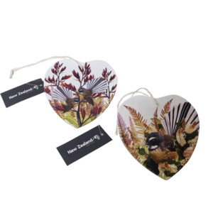 Products: Glass Heart Hanger Fantail - Kamo Village Florist