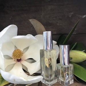 Products: Magnolia - Kana Candles