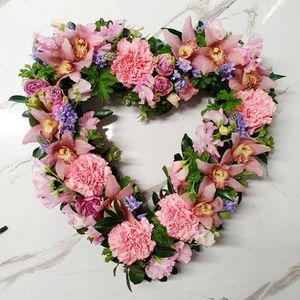 Heart Wreath - Funeral Tribute