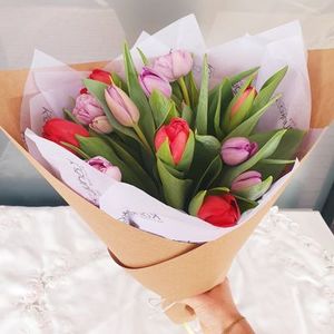 Fresh flowers Kānuka Boutique Florist: Cheerful Tulips