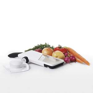 Oxo Goodgrips: Goodgrips Adjustable Hand-held Mandoline Slicer