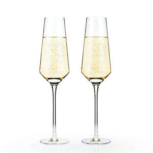 Viski: Raye Angled Crystal Champagne Flutes Set of 2