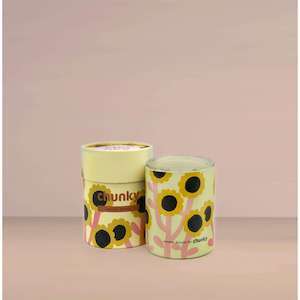 Coffee Cups: Coffee Cup - Daisy 10oz - Jennifer Bouron