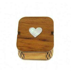 Furnishings Decor: Something Special Box- Heart