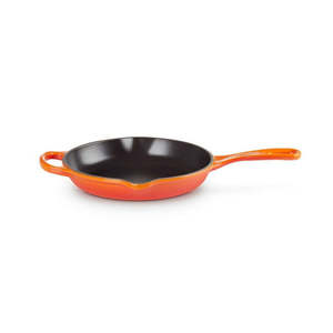 Frying Pans: Signature Round Skillet Volcanic