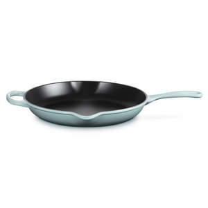 Frying Pans: Signature Round Skillet Sea Salt
