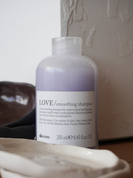 Come Backstage: Essentials LOVE (Smooth) Shampoo 250ml