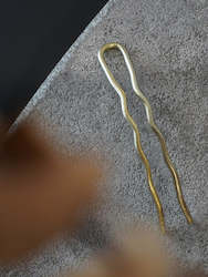 Come Backstage: YS Park Leaf Wave Pin 95mm