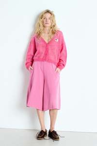 Knitwear: Nenybay Cardigan (Hibiscus)