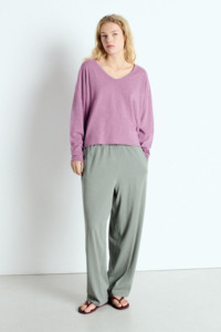 Sonoma V-Neck Long Sleeve Easy Fit T-shirt (Vintage Lilac)