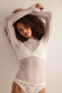 Minding my business top (Ivory)