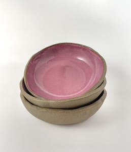 Frontpage: Rose Dream on Granite Stoneware Bowls