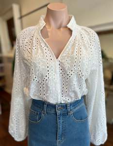 TOPS: Rio V Neck Top in White Broderie Anglaise