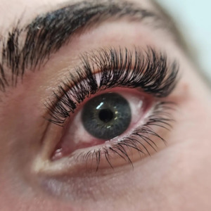 Products: Bottom Lash Extensions (15 min) Karmic Lash