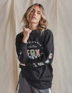 Foxwood Vibes Long Sleeve Tee Washed Black