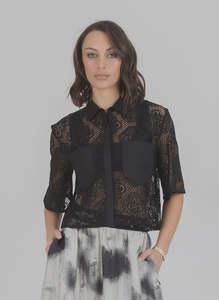 Federation: Federation Lace It Shirt Black