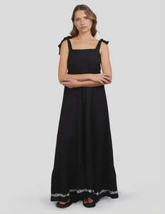 Silent Theory: Silent Theory Bandera Maxi Dress Black