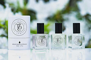 Home: The Perfume Oil - Raven: inspired by Narciso (Narciso Rodriguez)