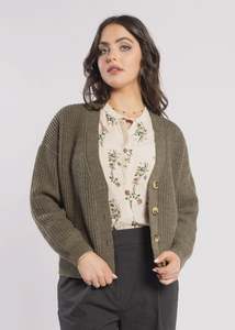 Drama The Label Taffy Cardi Olive Green