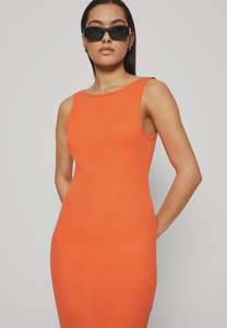 Moss Copenhagen: MSCH Didina Rasmia SL Dress Tigerlily