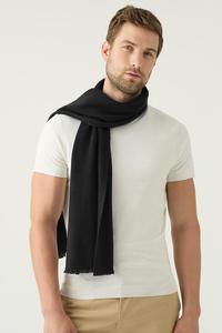 Men: Unisex 100% Cashmere Woven Scarf