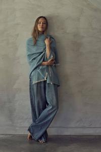 Blankets: Cashmere Throw Blanket