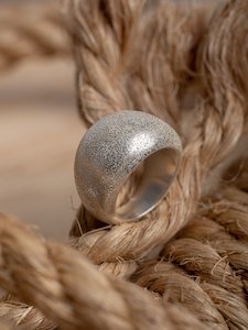 PRECIOUS PRESENCE Ring - Katerina Boutique