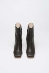 Online Outlet Sale: Square toe boot