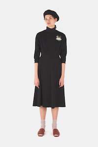 Ss24 Into The Desert: Swan dress