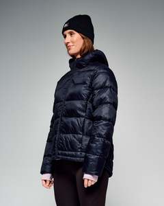 Synthetic: Women's Core Insulated Hooded Jacket - Black Stingray