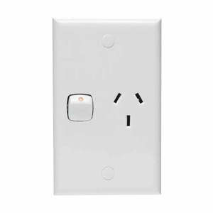 HPM Standard Vertical Single Powerpoint 10 amp White