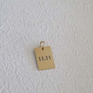 Personalised Add Ons: Individual Medium Pendant