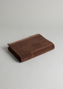 Baina: Greenwich Bath Towel ~ Tabac